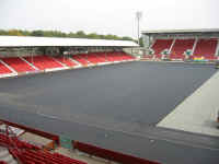 Pitch_050903_3.jpg (56469 bytes)
