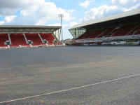 Pitch_100903_5.jpg (75393 bytes)