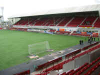 Pitch_180903_7.jpg (81272 bytes)