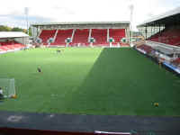 Pitch_190903_1.jpg (61343 bytes)