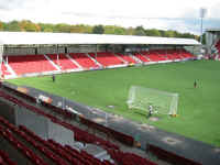 Pitch_190903_2.jpg (83772 bytes)