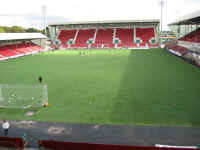 Pitch_190903_3.jpg (63875 bytes)