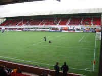 Pitch_200903_1.jpg (74029 bytes)