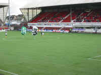 Pitch_200903_4.jpg (73316 bytes)